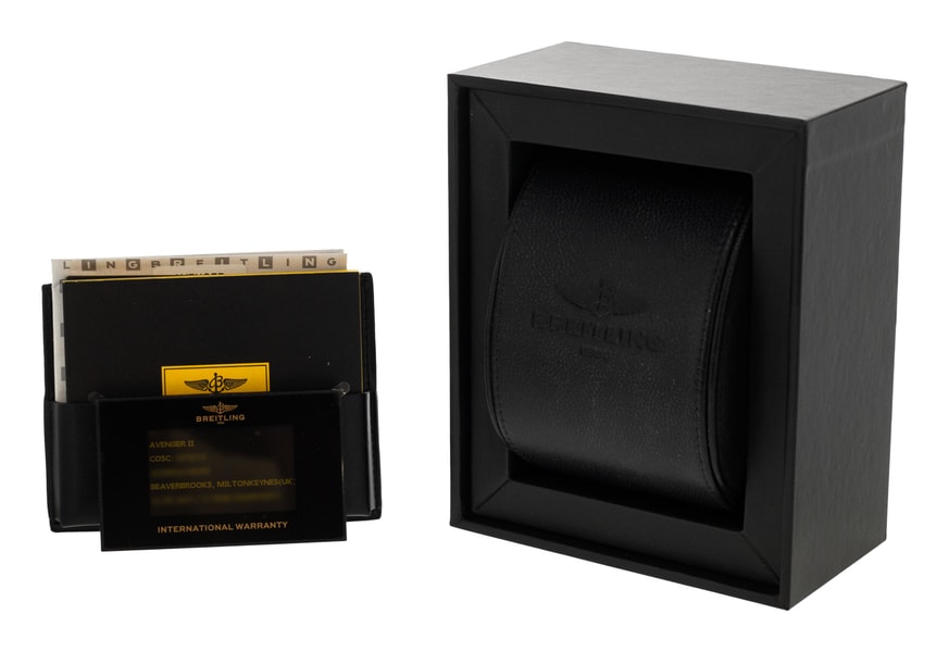 Breitling Avenger II A13381